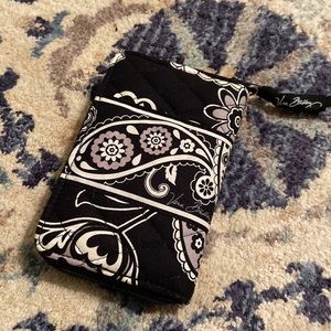 black and white vera bradley wallet